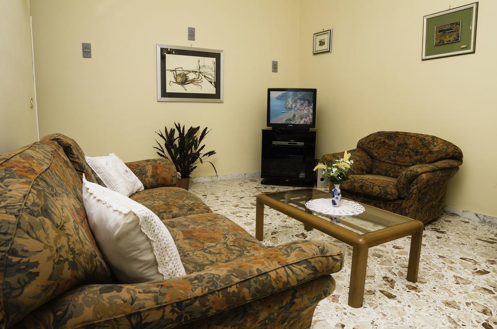 Casa Raffelina Apartment Minori Phòng bức ảnh