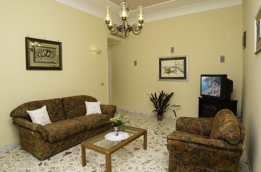 Casa Raffelina Apartment Minori Phòng bức ảnh
